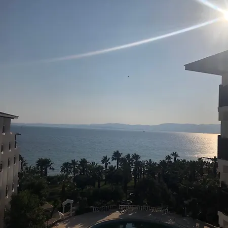 Hotel Kerasus 3*