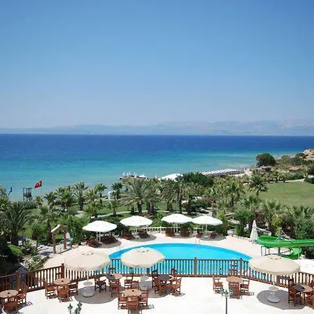 Kerasus Hotel 3*