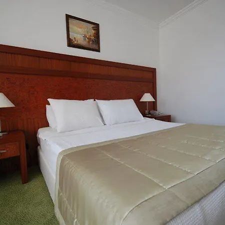 Ξενοδοχείο Kerasus 3*
